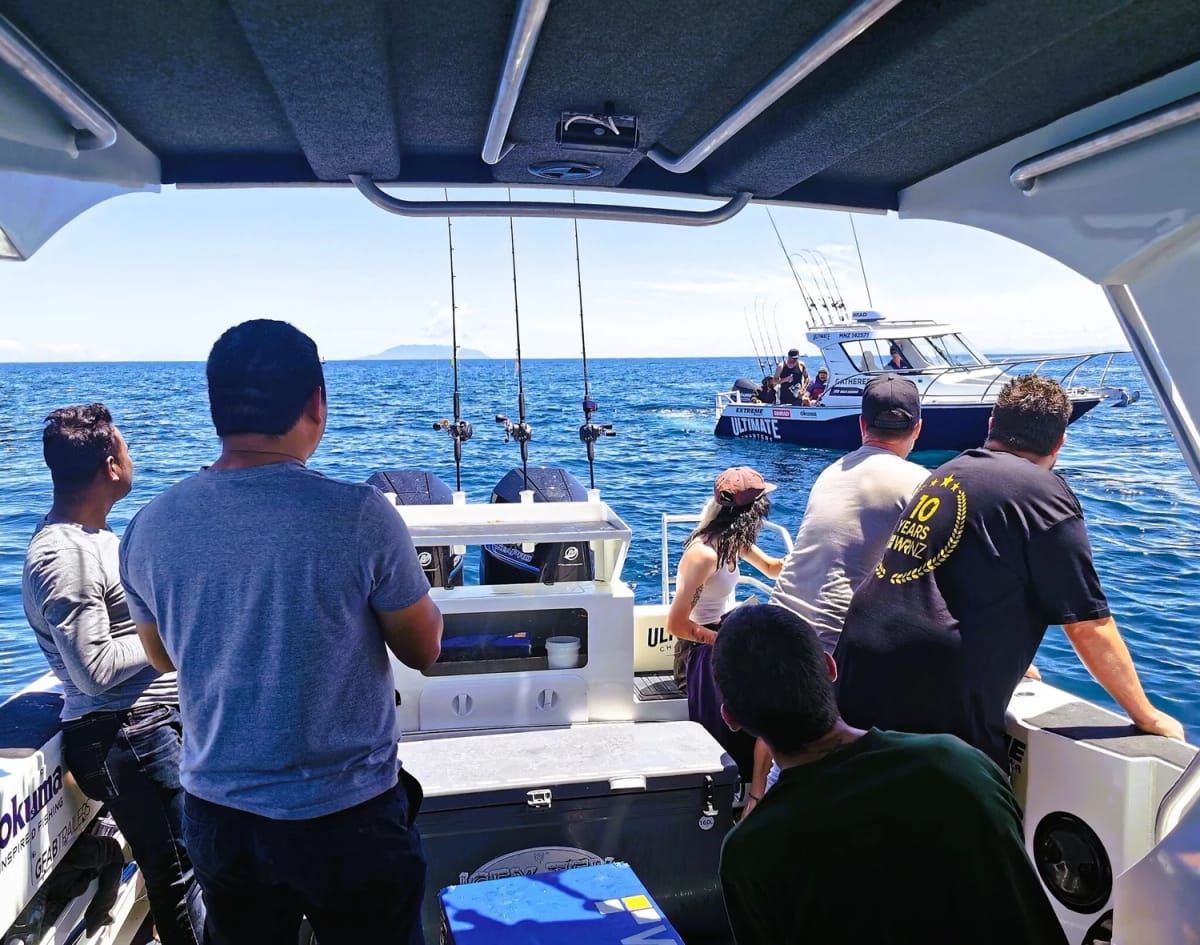 Auckland fishing charter group photo